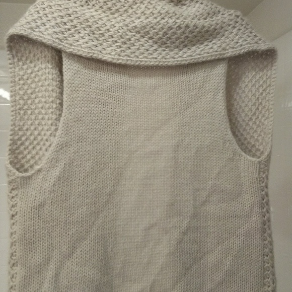 J. Jill Sleeveless Shawl Collar Crochet Cardigan - Picture 3 of 8